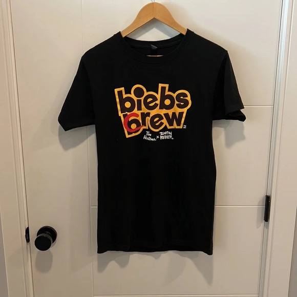 Tim Hortons  Justin bieber crew shirt size small - Picture 2 of 10
